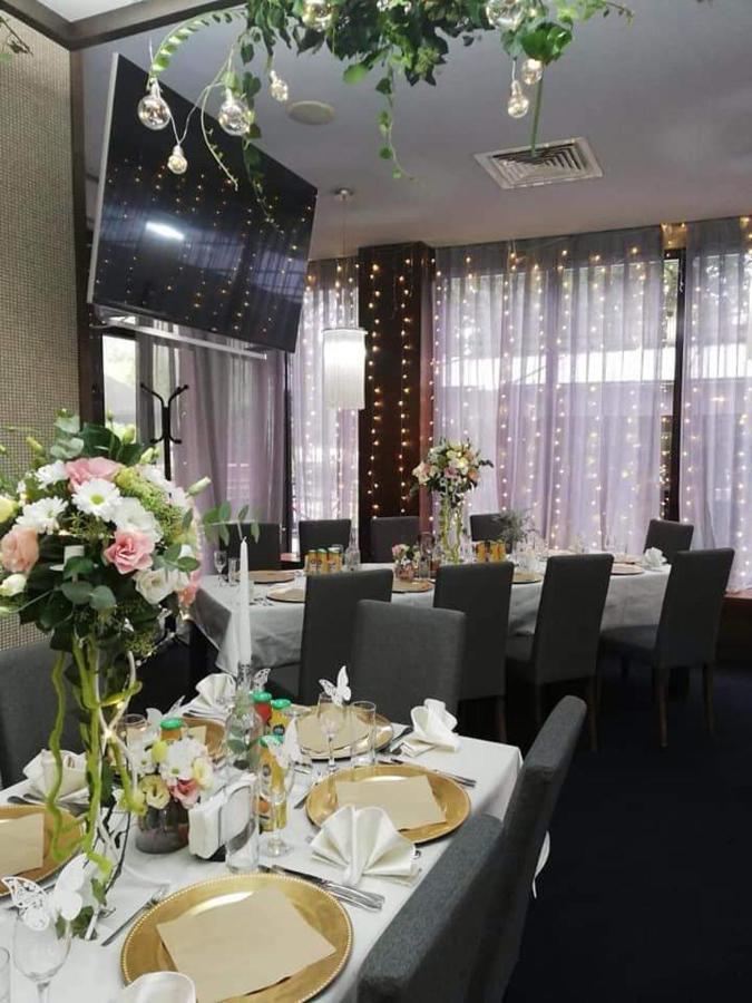 Hotel Presidivm Palace Lovech Bagian luar foto